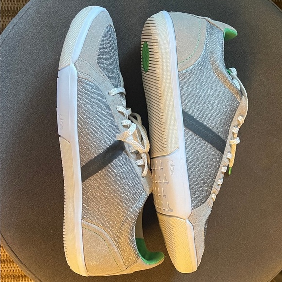 PLAE Prospect Light Grey Mens 9/Womens 10.5 Sneakers Brand New - Picture 7 of 8